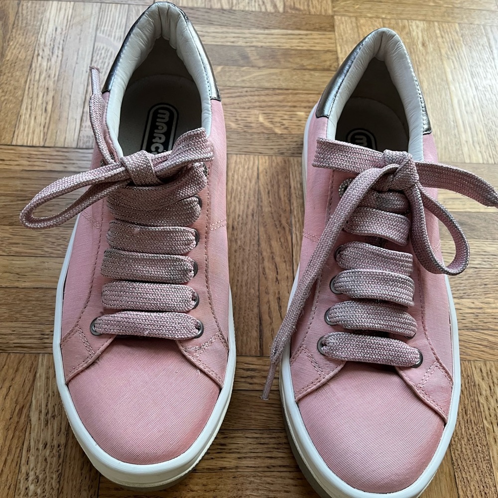 Marc Jacobs “Empire” Pink Taffeta Glitzy Tie Pewter Heel Sneaker Size 39 (8)